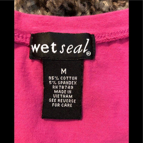 Wet Seal Tee - Picture 3 of 5